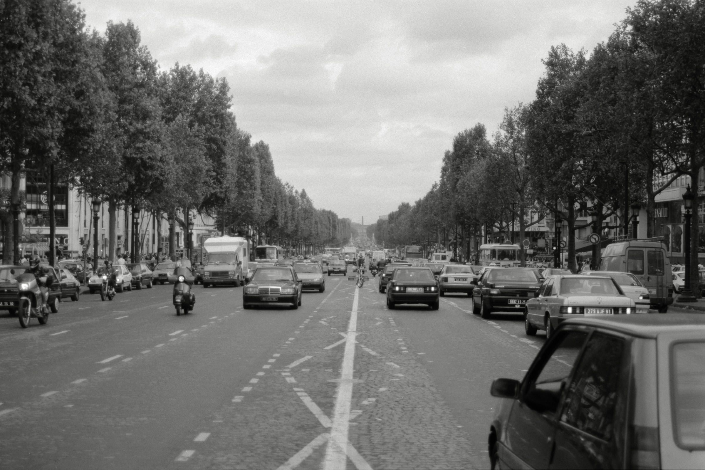 AHP F1990 09 003 sc250506 img22 NLP